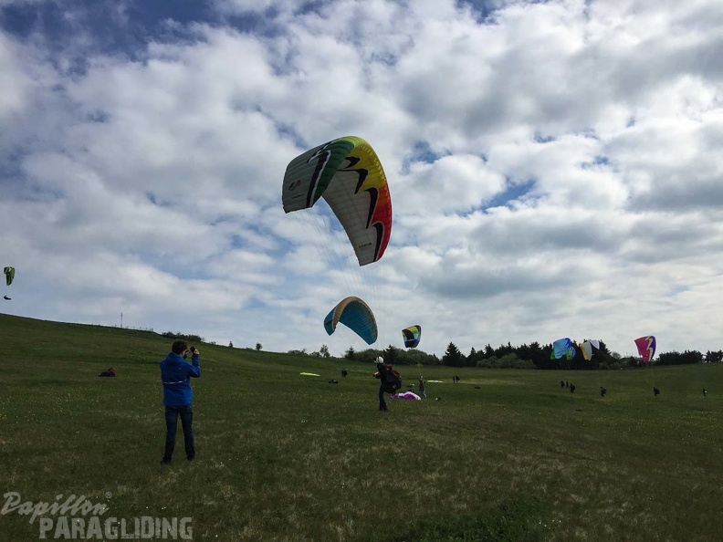 RK21.17 Paragliding-255
