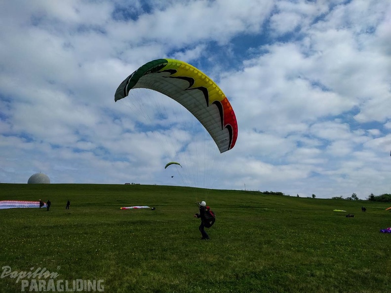 RK21.17 Paragliding-257