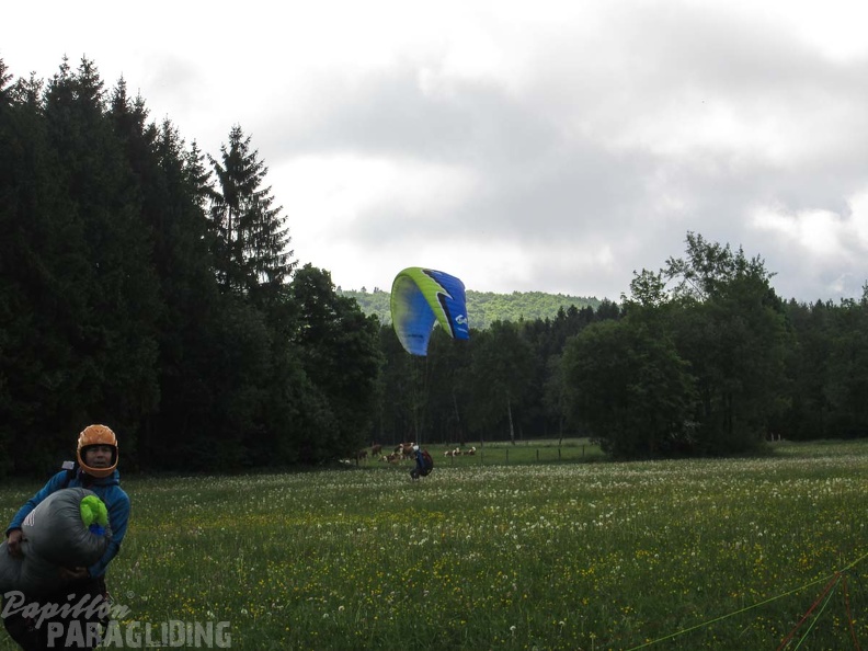 RK21.17 Paragliding-343