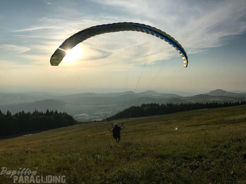 RK26.17_Paragliding-141.jpg