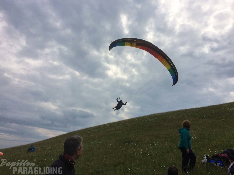 RK26.17 Paragliding-195