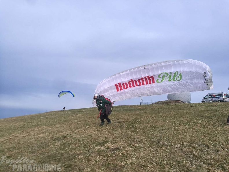 RK16.18 Paragliding-139