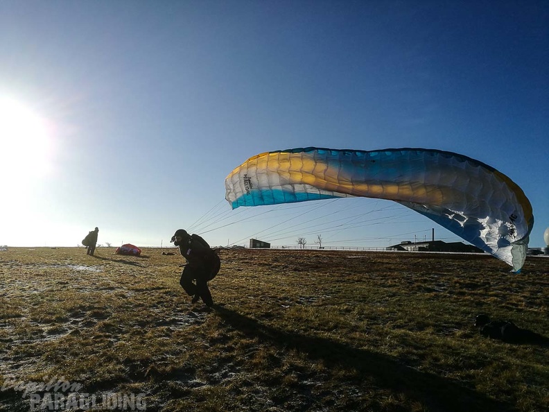 RS5.18 Paragliding-106