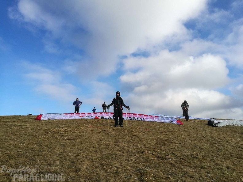 RS5.18 Paragliding-130