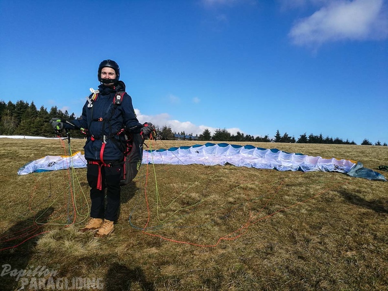 RS5.18 Paragliding-173