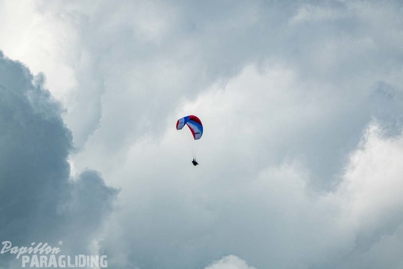 FWA22.21-Watles-Paragliding-190