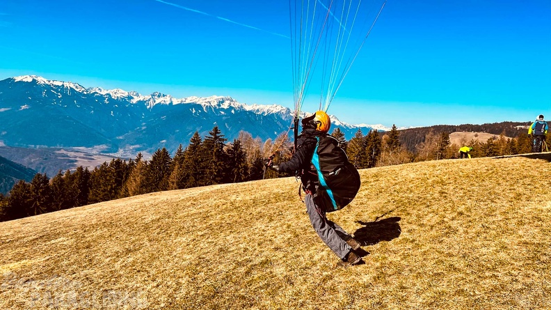 dh11.22-luesen-paragliding-152.jpg