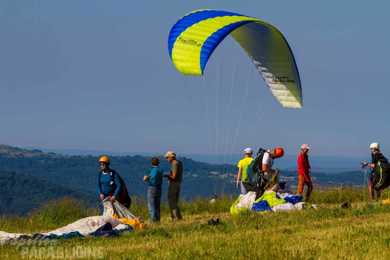 wasserkuppe-paragliding-suedhang-23-06-25.jpg-160.jpg