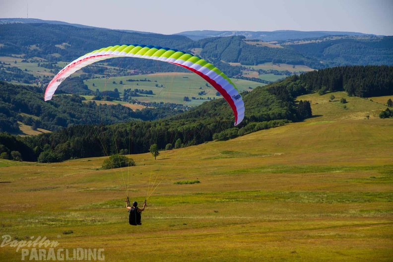 wasserkuppe-paragliding-suedhang-23-06-25.jpg-109.jpg