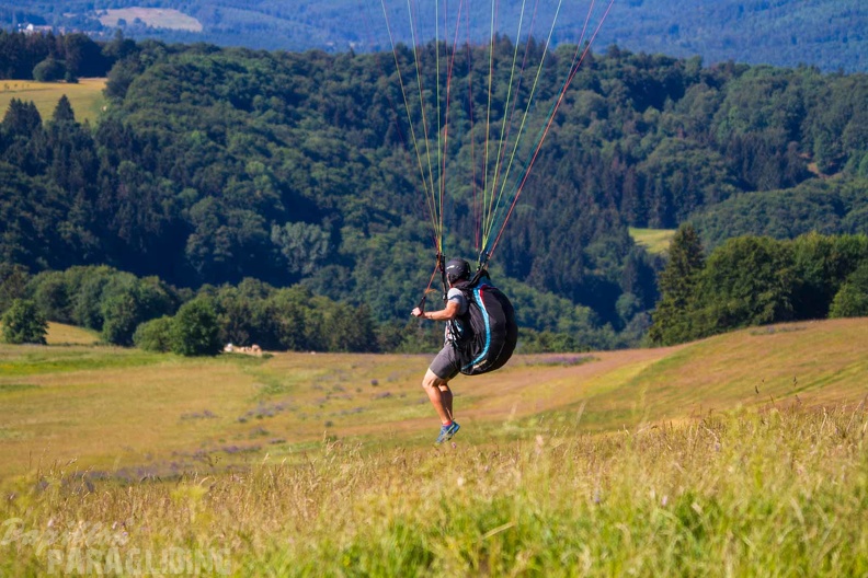 wasserkuppe-paragliding-suedhang-23-06-25.jpg-143.jpg