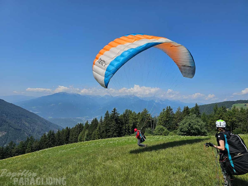 dh29.23-luesen-paragliding-145