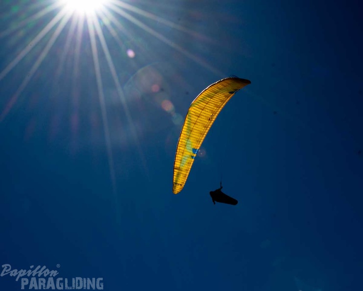 dh32.23-luesen-paragliding-194