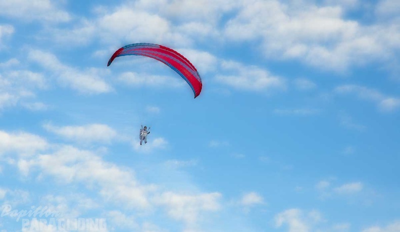 dh32.23-luesen-paragliding-253