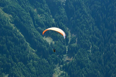 DH33.16-Luesen Paragliding-1036