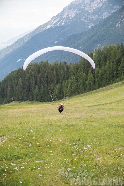 5.Dirndl und Lederhosenfliegen Stubai-179