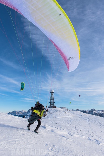 DISCOVERY_Papillon-Paragliders_EN-B-110.jpg