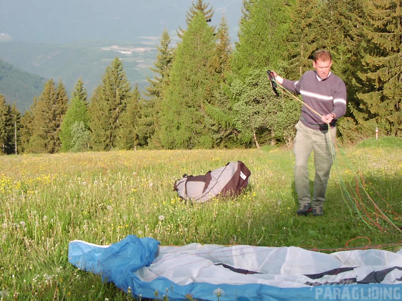 2003_D07.03_Paragliding_Luesen_006.jpg