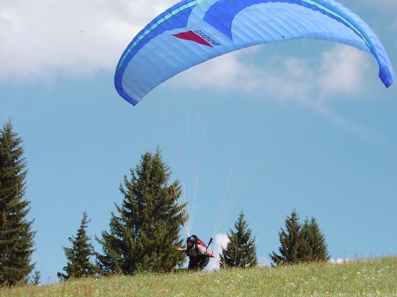 2003_D07.03_Paragliding_Luesen_046.jpg