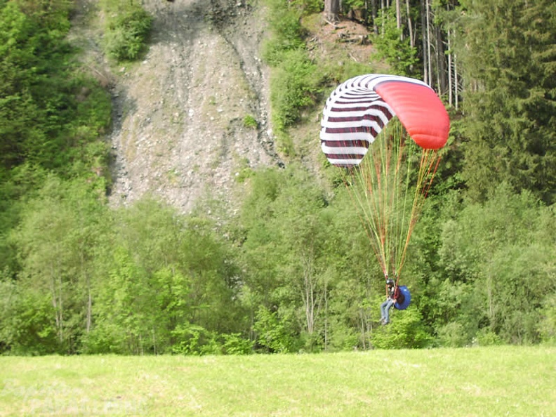 2003 D07.03 Paragliding Luesen 058