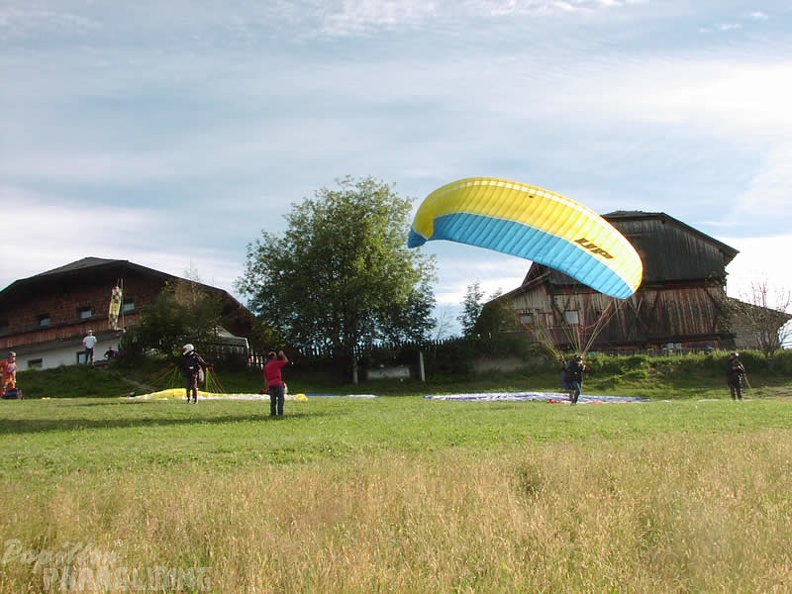 2003 D09.03 Paragliding Luesen 054