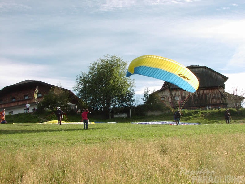 2003 D09.03 Paragliding Luesen 054