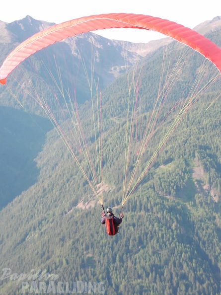 2003 D09.03 Paragliding Luesen 083