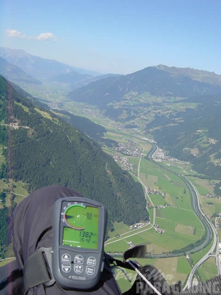 2003 D13.Alps Paragliding Alpen 011