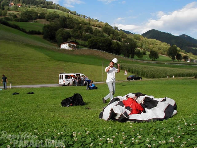 2003 D13.Bernd Paragliding Luesen 013