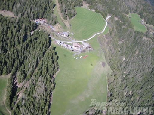 2003_Luesen_Mai_03_Paragliding_027.jpg