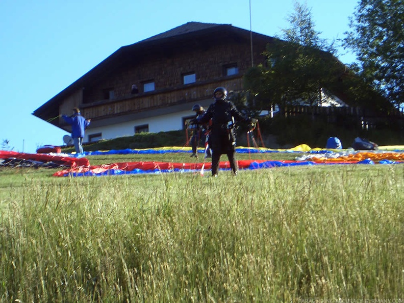 2005 D11.05 Paragliding Luesen 031