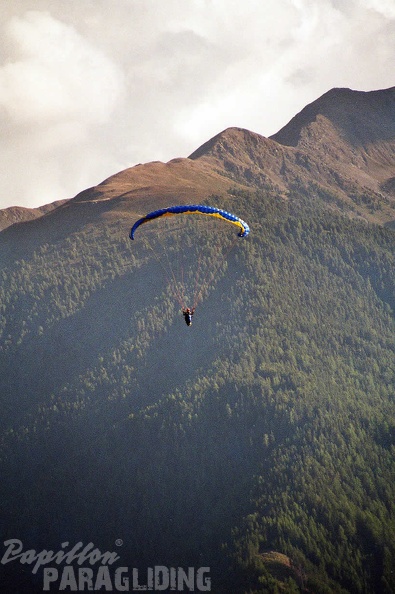 2005 D17.05 Paragliding Luesen 014