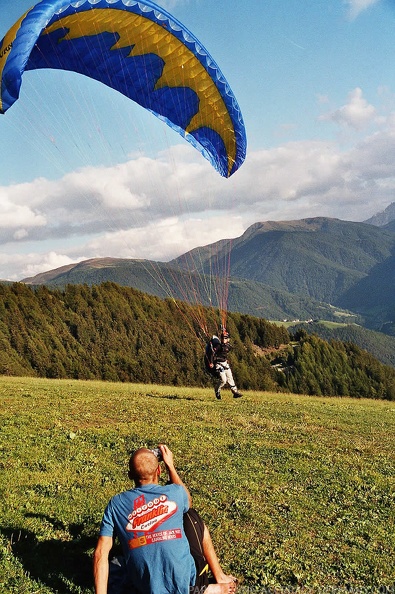 2005_D17.05_Paragliding_Luesen_025.jpg