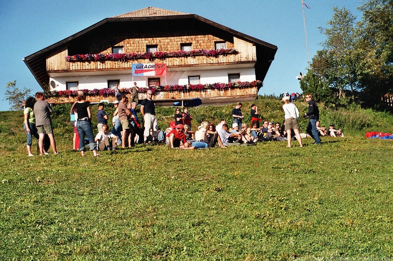 2005_D17.05_Paragliding_Luesen_027.jpg