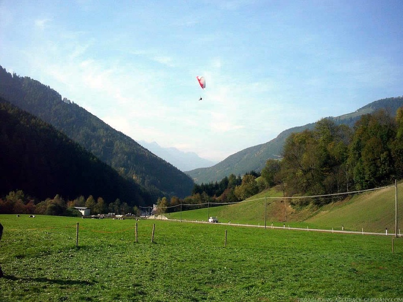 2005_D20.05_Paragliding_Luesen_002.jpg