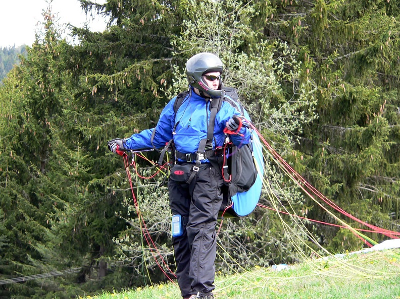 2005 D5.05 Paragliding 098