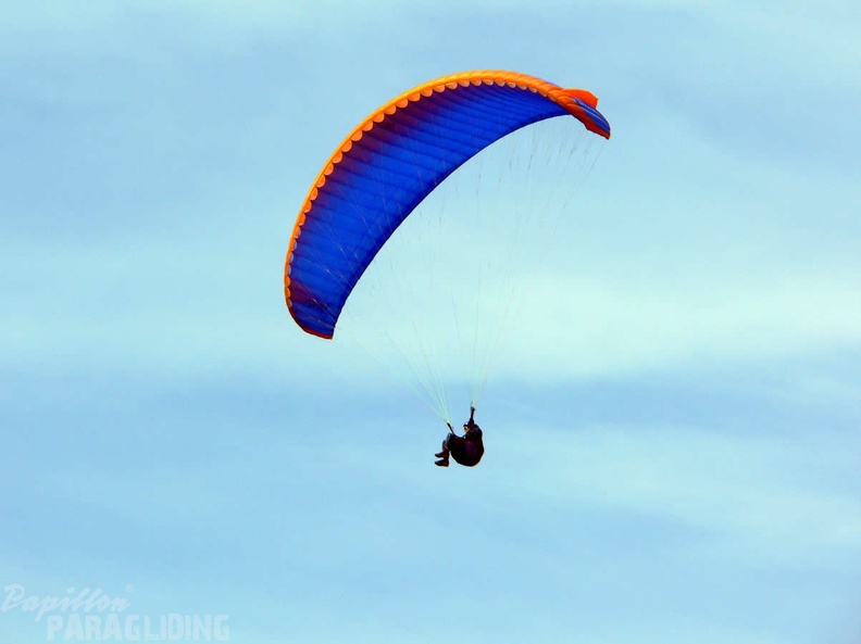 2005 D5.05 Paragliding 114