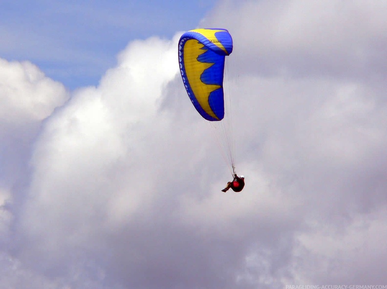 2005 D5.05 Paragliding 119