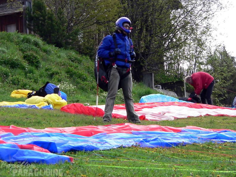 2005 D5.05 Paragliding 176