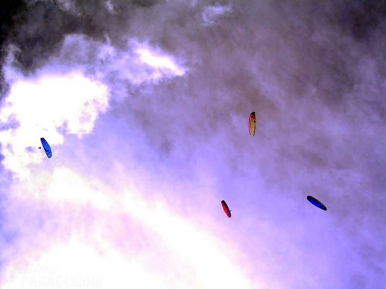 2005 D5.05 Paragliding 199