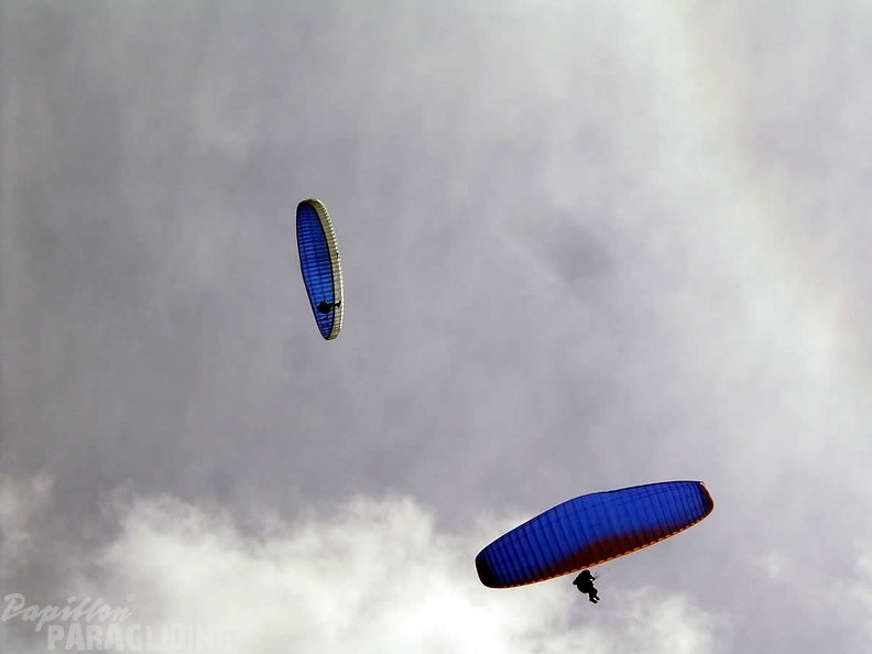2005 D5.05 Paragliding 200