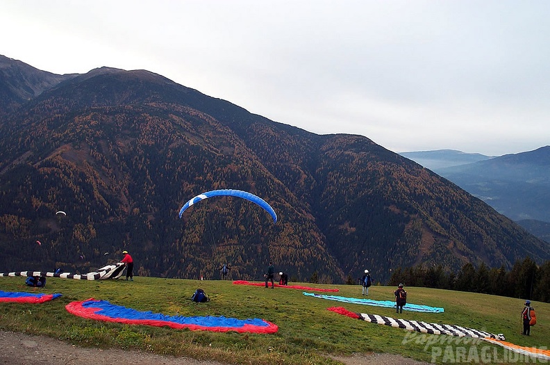 2005 D7.05 Paragliding 059