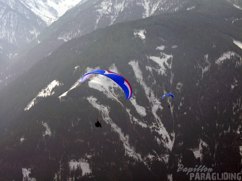 2006 D02.06 Paragliding Luesen 008