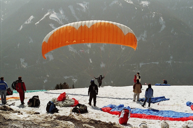 2006_D03.06_Paragliding_Dolomiten_012.jpg