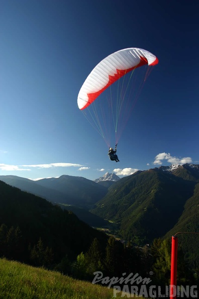 2006 D09.06 Luesen Gleitschirm 072