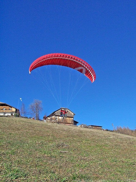 2007 D2.07 Luesen Gleitschirm 003