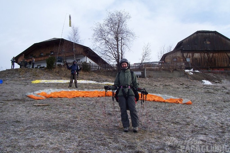 2007 DH01.07 Luesen Gleitschirm 051