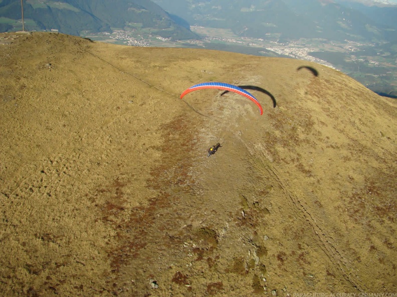 2007 DH21.07 Luesen Gleitschirm 011