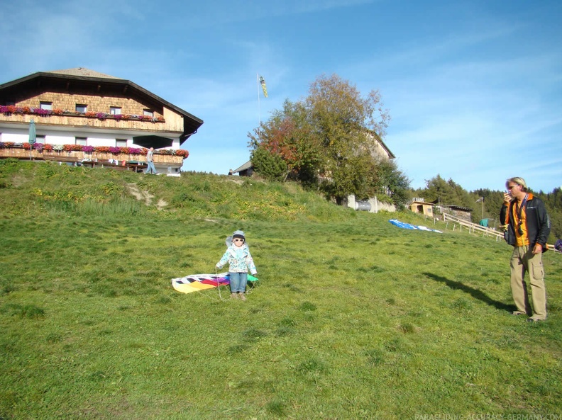 2007 DH21.07 Luesen Gleitschirm 012