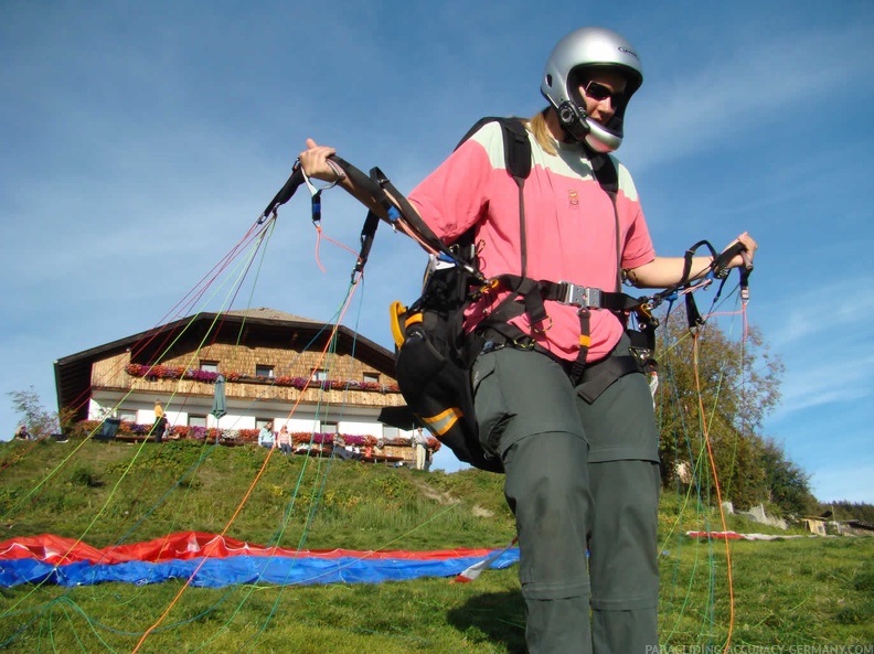 2007 DH21.07 Luesen Gleitschirm 013