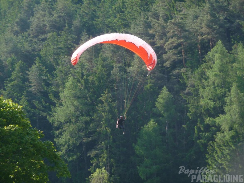 2010 DH22.10 Luesen Gleitschirm 087